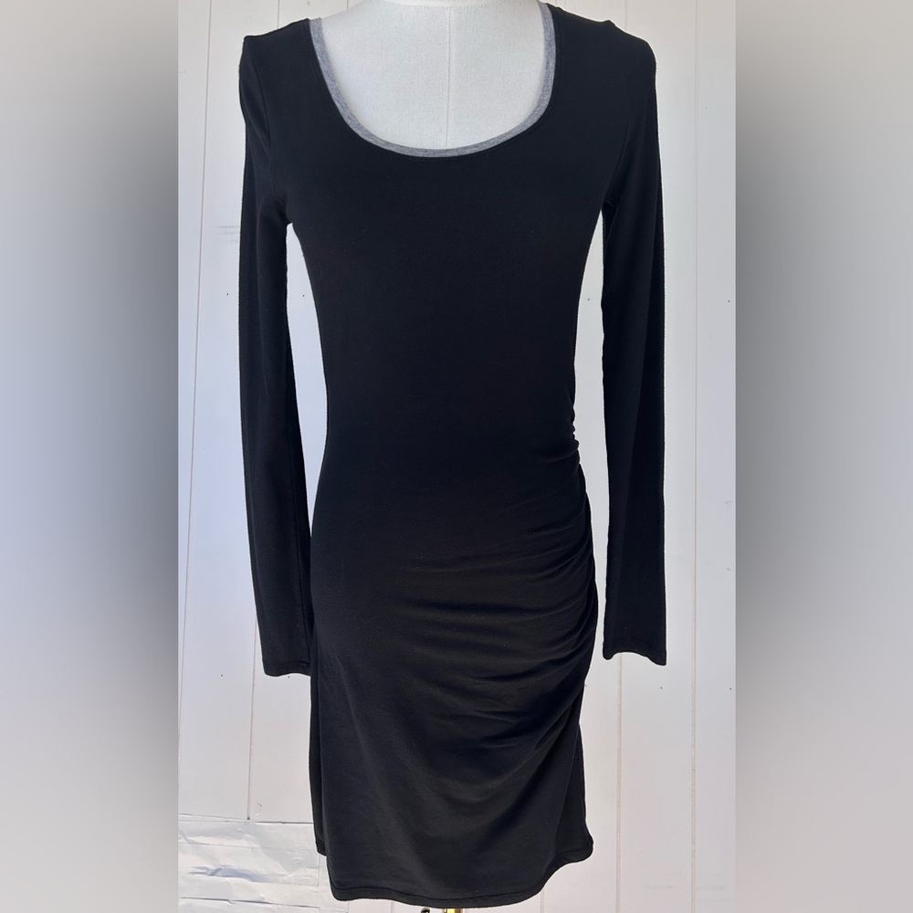 Athleta Women’s Carefree Tee Dress Ruched Side Long Sleeve Black Size XXS